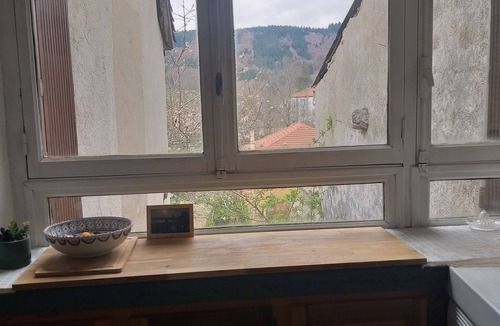 Saint-Antheme House | Maison de Ville Avec Jardin