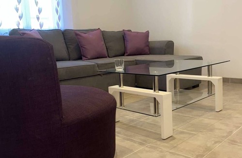 Mont Duplan House | Maison de Ville Avec son Charme