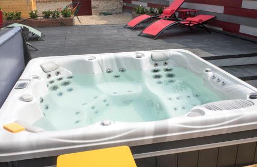 Checy House | Maison de Ville avec Spa et Sauna près d'Orléans - FR-1-590-547
