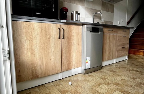 La Haye House | Maison DE Ville