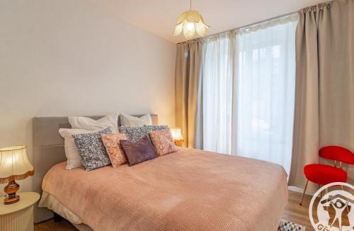 Cholet House | Maison de ville lumineuse, centre Cholet - FR-1-622-121
