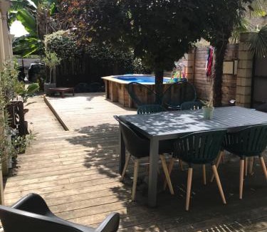 Lormont House | Maison de ville paisible