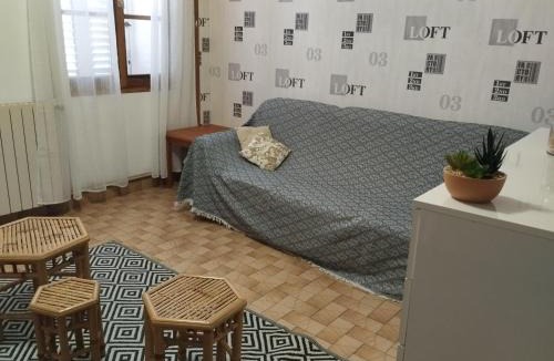 Diou Apartment | Maison de ville - proche Le PAL - DOMPIERRE