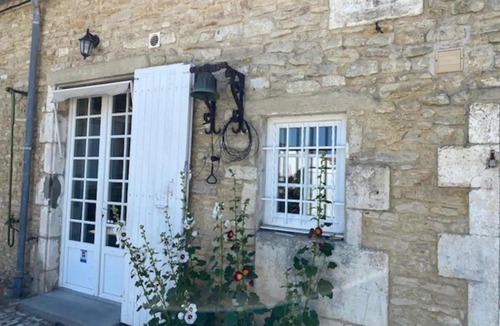 Cheray House | Maison de ville rénovée