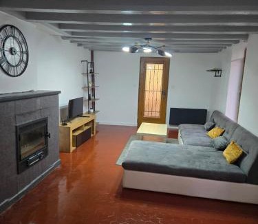 Valencay Apartment | Maison de ville spacieuse