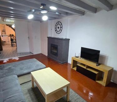 Valencay Apartment | Maison de ville spacieuse