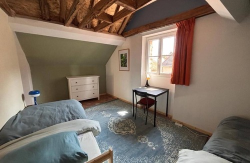Villeblevin House | Maison des Artistes