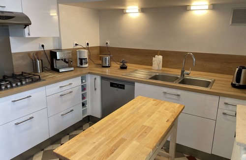 Carrieres-sur-Seine House | Maison DES Artistes