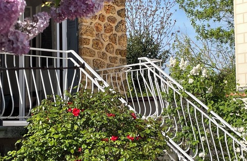 Carrieres-sur-Seine House | Maison DES Artistes