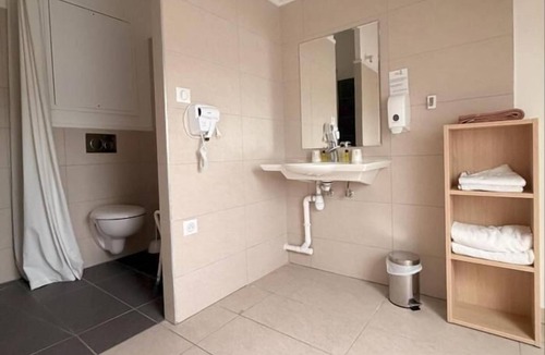 Saint-Amand-les-Eaux Hotel | Maison des Augustines