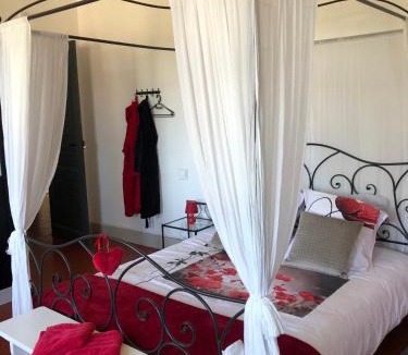 Molieres-sur-Ceze Bed & Breakfast | Maison des Ingénieurs