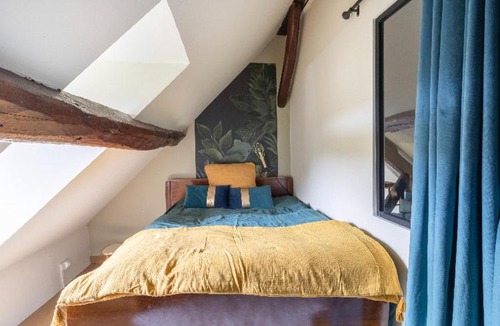 Maillebois House | Maison des Lilas