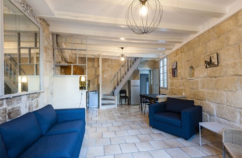 Aigues-Mortes Medieval City House | Maison des Remparts