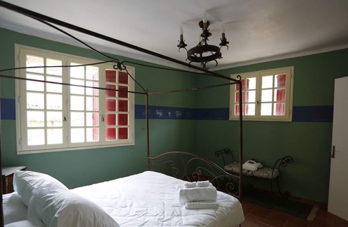 Saint-Etienne-d'Albagnan Bed & Breakfast | Maison des Rêves-As seen on House Hunters International! Private heated pool