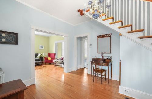 Cape Charles House | Maison des Reves - Historic charm in the heart of Downtown!