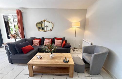 Embrun House | MAISON DES VIGNES