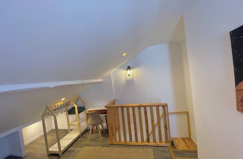 Fenouillet House | Maison des voyageurs 1