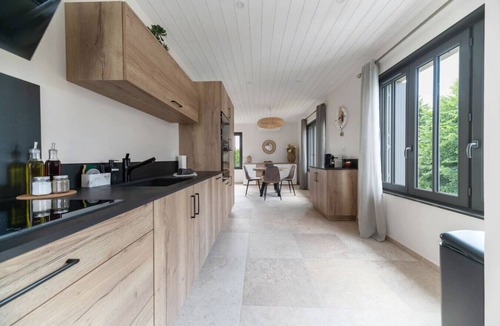 Billy House | Maison design et climatisée avec jardin