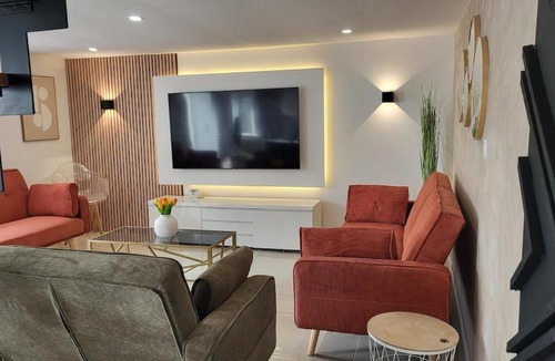 Langres Villa | Maison Design