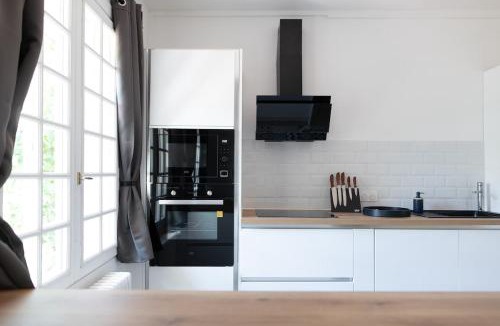 Mirail-Reynerie-Bellefontaine Villa | Maison design