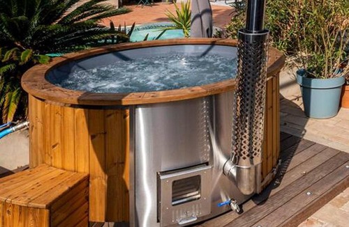 Neffies Bed & Breakfast | Maison Dix