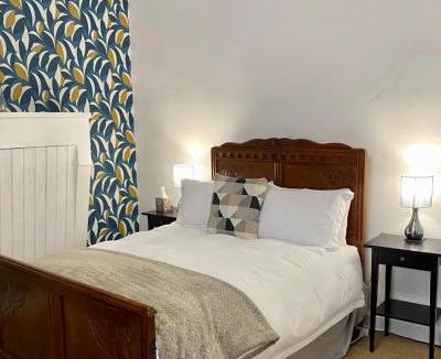 Tusson Bed & Breakfast | Maison Dix Tusson