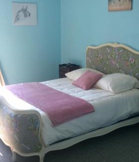 Chalais Bed & Breakfast | Maison Du Cheval