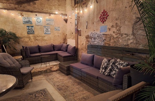 Tourouzelle Hotel | Maison du Coquelicot