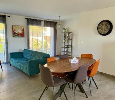 Lamothe-Capdeville Apartment | Maison du Cos, neuve avec 3 chambres et un garage