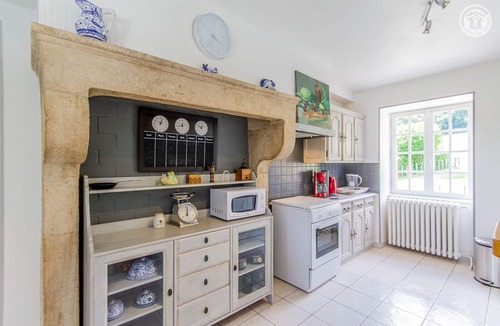 Saint-Mard-de-Vaux House | Maison du Four Bassot