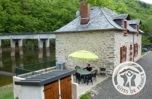 Soursac House | Maison du meunier