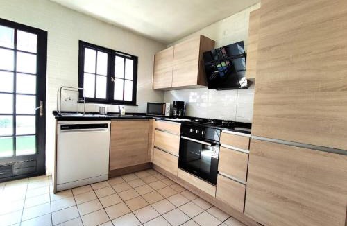 Croix House | Maison du Monde - Spacieuse et agreable maison