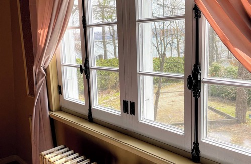 Ste Petronille House | Maison du Quai : Spa | Fireplace | Slow Living