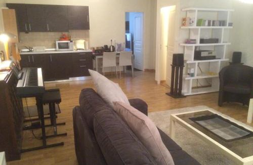 Bourges Bed & Breakfast | Maison du Théâtre Saint Bonnet