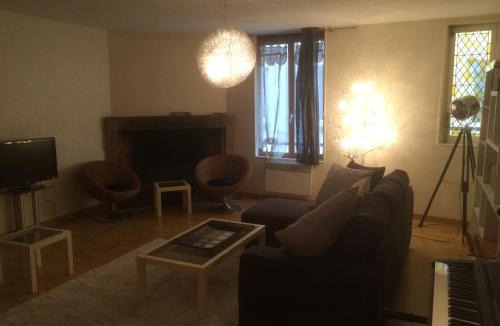 Bourges Bed & Breakfast | Maison du Théâtre Saint Bonnet