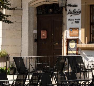Le Locle Bed & Breakfast | Maison DuBois