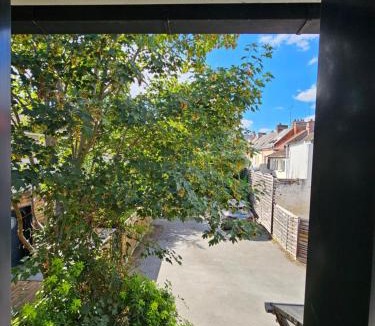 Sainte-Anne - Faubourg Noyon House | Maison Duplex Confort-Coté Cour et Jardins-Centre Gare