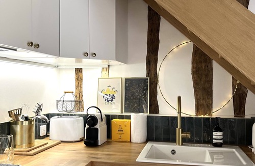 Senlis Apartment | Maison Duplex Downtown Abbaye avec vue unique