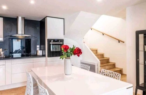 Douvaine House | Maison Duplex frontiers Switzerland