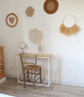 La Chapelle-Encherie Bed & Breakfast | Maison ecologique en paille