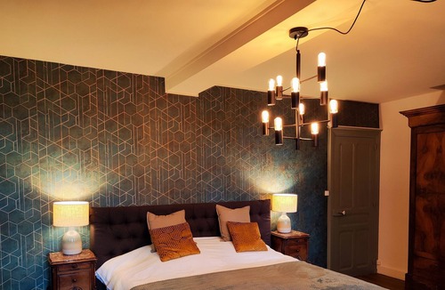 Melay Bed & Breakfast | Maison Egalité