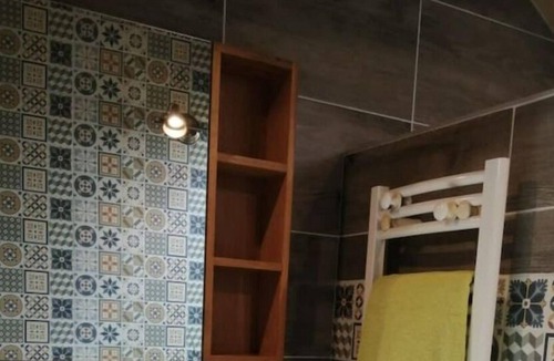 Culoz House | Maison en Bordure de Forêt