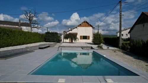 Vernois-les-Belvoir House | maison en campagne