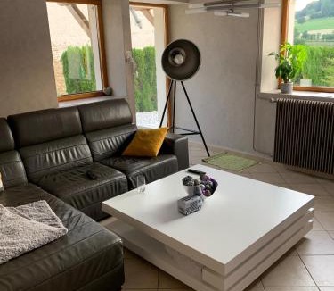 Vernois-les-Belvoir House | maison en campagne