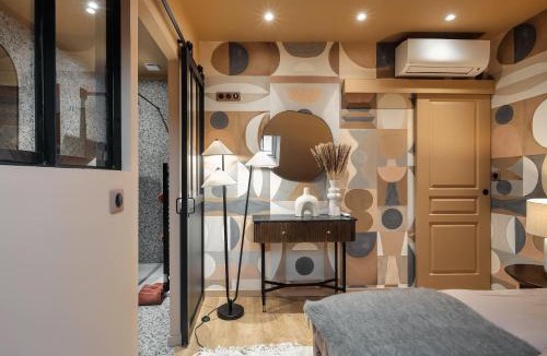 Les Veneurs House | Maison en centre ville avec extérieur