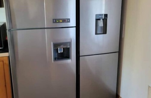 Perreux House | Maison en Pierre Avec Jacuzzi été et Hiver