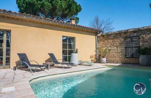 Barjac House | Maison en pierre avec piscine à Barjac, 16 personnes
