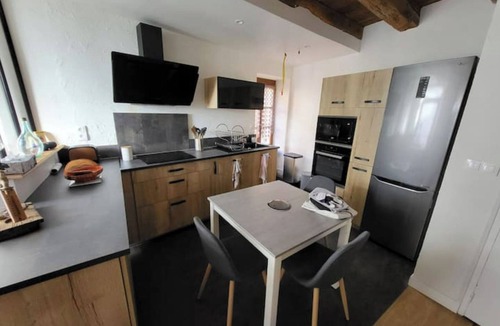Ahun Apartment | Maison en Pierre Datant De1850 Entièrement Rénovée
