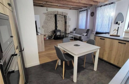 Ahun Apartment | Maison en Pierre Datant De1850 Entièrement Rénovée