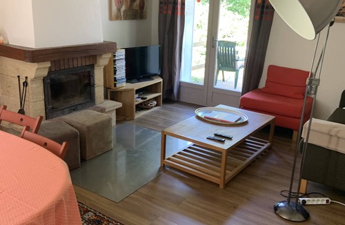 Crouy-sur-Cosson House | Maison en Pleine Forêt Solognotte